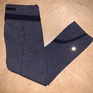 Lululemon leggings - size 8